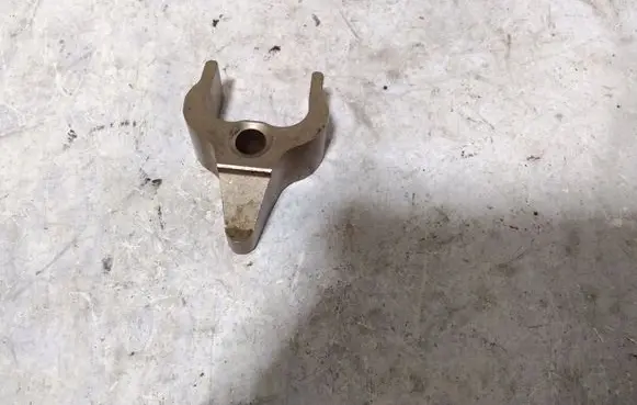 BMW 5 F10 F11 Fuel Injector clamp holder