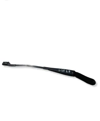 Volvo V60 Front wiper blade arm 30753504