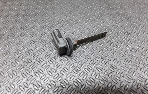 Volkswagen PASSAT B6 Interior temperature sensor 4B0820539