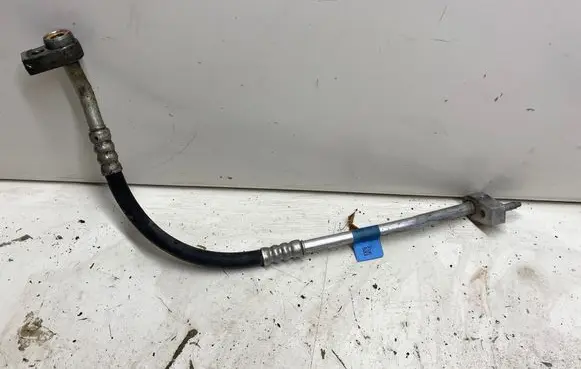 Air conditioning (A/C) pipe/hose
