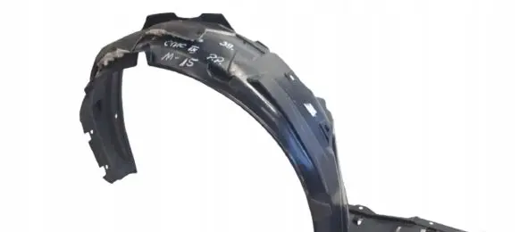 Front wheel arch liner splash guards