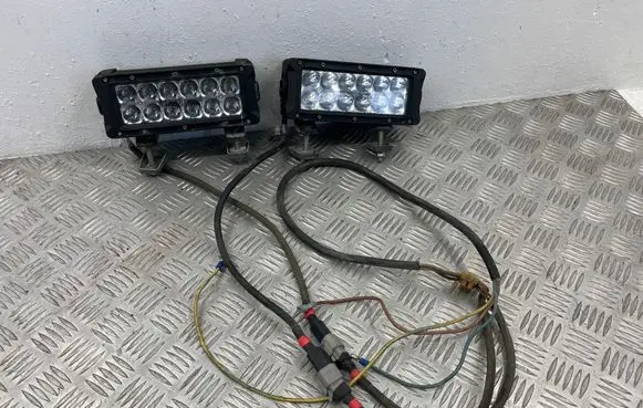 BMW 3 E90 E91 LED Daytime headlight 7810178