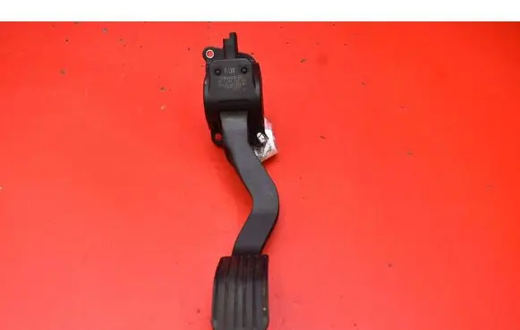 Citroen C4 Grand Picasso Accelerator throttle pedal 9680565880