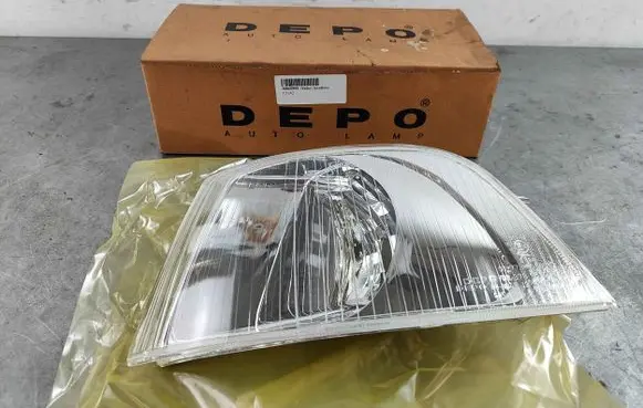 Front indicator light