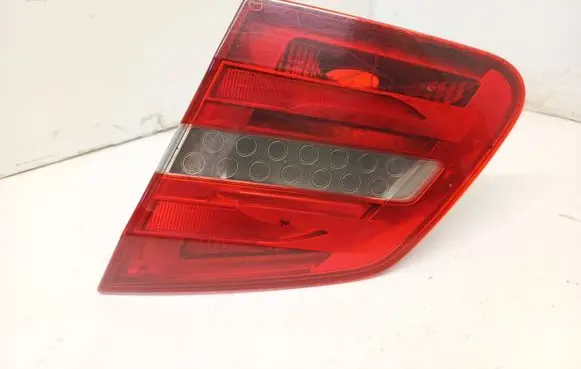 Mercedes-Benz B W246 W242 Tailgate rear/tail lights A2469066400 607702 8075E13102