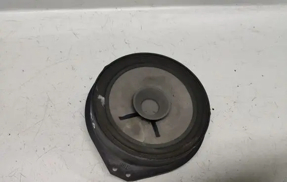 Opel Astra G Front door speaker