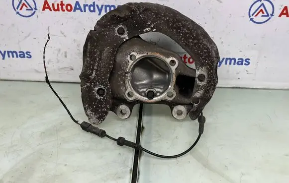 BMW 3 F30 F35 F31 Front wheel hub spindle knuckle 6792287 31216792287 6867735