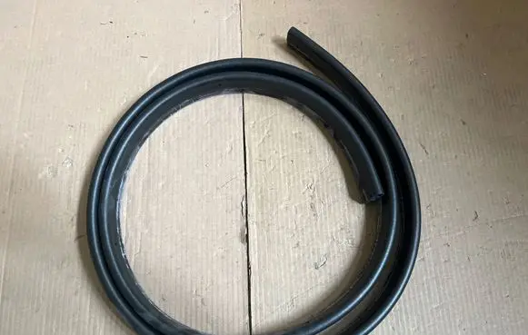 Mercedes-Benz GL X166 Trim molding A1668870198