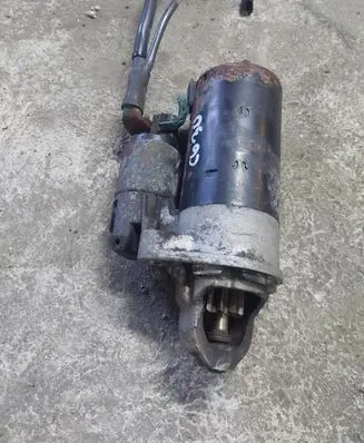 Audi A6 S6 C6 4F Starter motor 