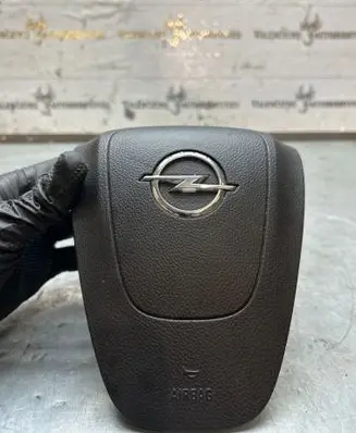 Opel Insignia A Steering wheel airbag 13270401 9357 0401