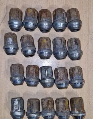 Volvo S40 Nuts/bolts 