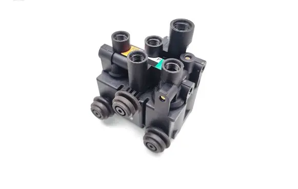 Jaguar I-Pace Air suspension valve block JPLA5B710AC