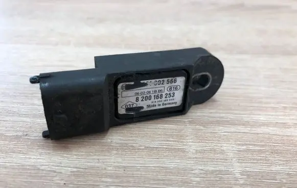 Renault Espace - Grand espace IV Air pressure sensor 0281002566 8200168253