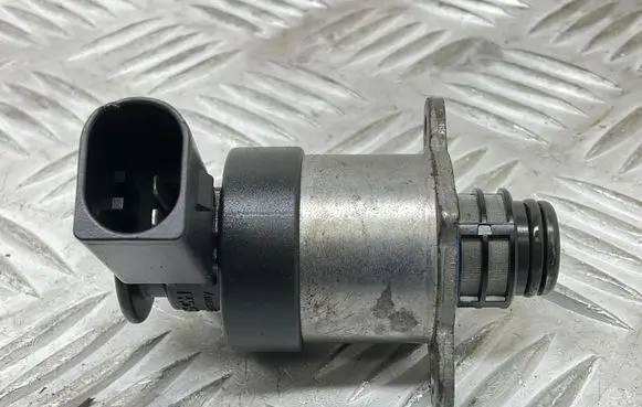 Skoda Yeti (5L) Fuel pressure sensor 0928400768