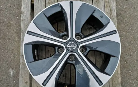 Nissan Leaf I (ZE0) R17 alloy rim SP585SH3E