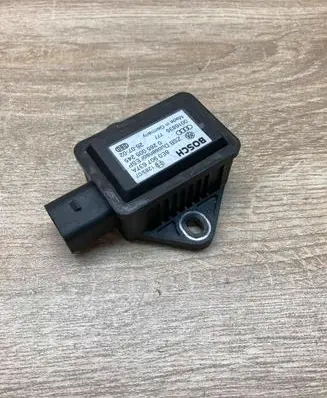 Audi A6 S6 C5 4B Yaw turn rate sensor 8E0907637A 0265005245