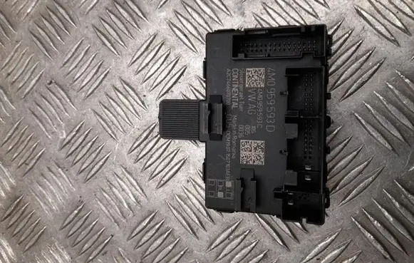 Audi Q7 4M Door control unit/module 4M0959593D