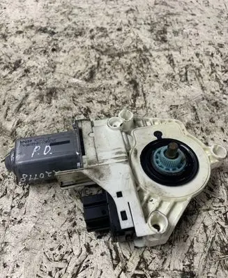 Audi A6 S6 C6 4F Front door window regulator motor 4F0959802