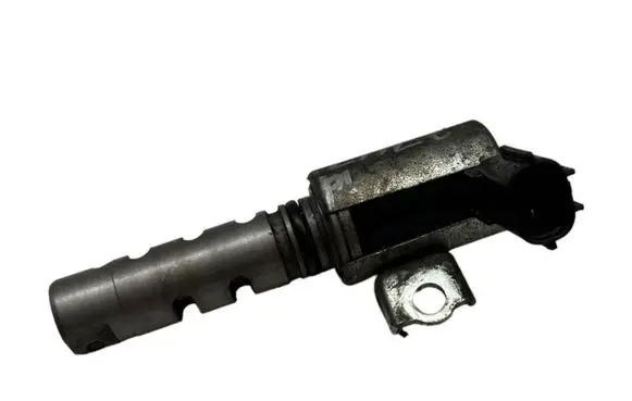 Lexus IS 220D-250-350 Camshaft vanos timing valve 1534031020 153400710