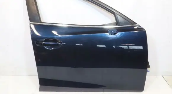 Mazda 3 III Front door 