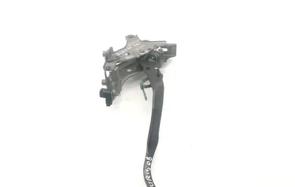 Clutch pedal