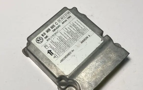 Volkswagen Golf V Airbag control unit/module 1K0909605C 5WK43413