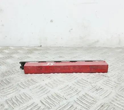 Ford Focus Third/center stoplight 1S7113A613AE
