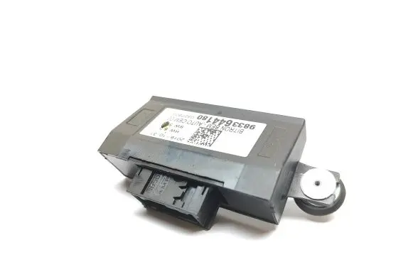 Peugeot 5008 II Door control unit/module 9833644180 20191031 800327903