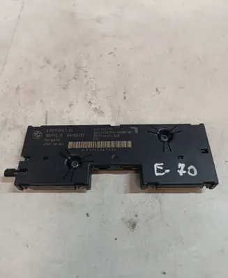 BMW X5 E70 Aerial antenna amplifier 18899510
