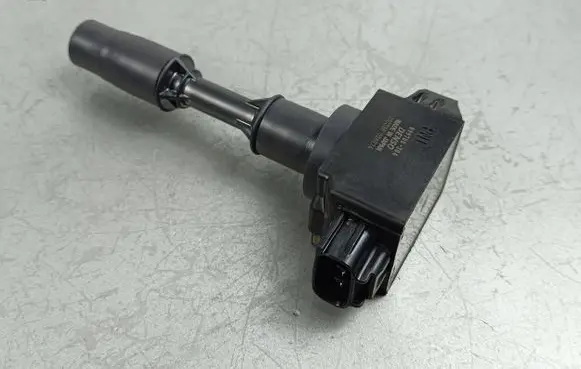 Suzuki SX4 S-Cross High voltage ignition coil 099700304