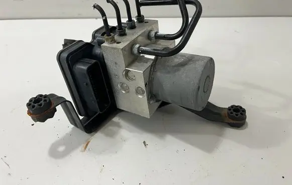 BMW X5 F15 ABS Pump 6864804