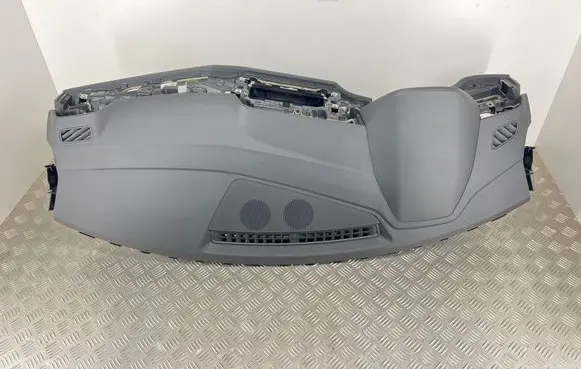 Audi Q3 F3 Dashboard 