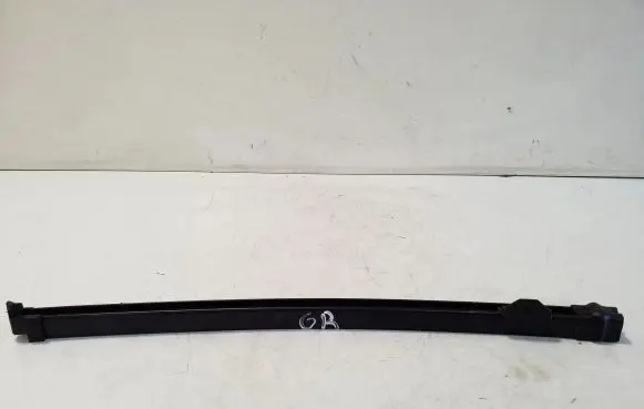 KIA Sportage Rear door windshield rail 