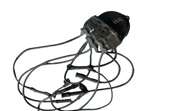 BMW 5 E34 Ignition plug leads 1715905