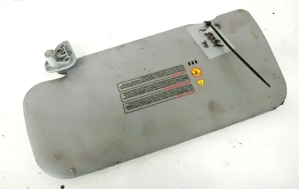 Nissan Primera Sun visor