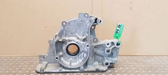Skoda Fabia Mk3 (NJ) Oil pump 04C115105H