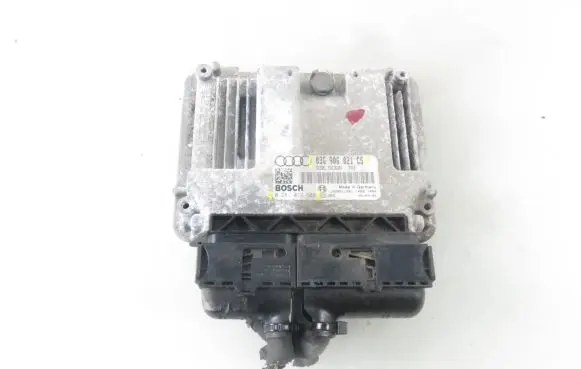 Audi A3 S3 8P Engine control unit/module 0281012608 03G906021CS
