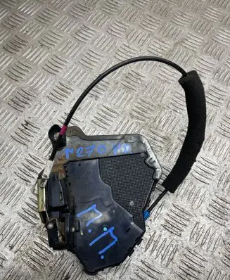 Toyota Land Cruiser (J120) Front door lock Z64C0422