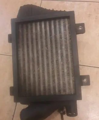Volkswagen Multivan T4 Intercooler radiator 1512375
