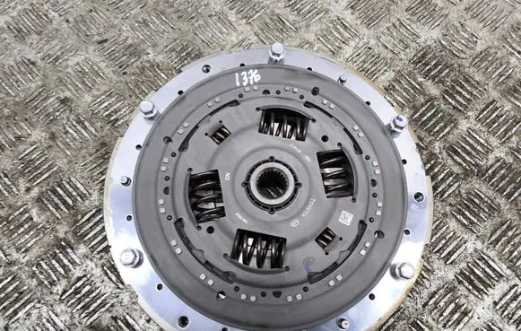 Toyota C-HR II Clutch set kit 3101243641