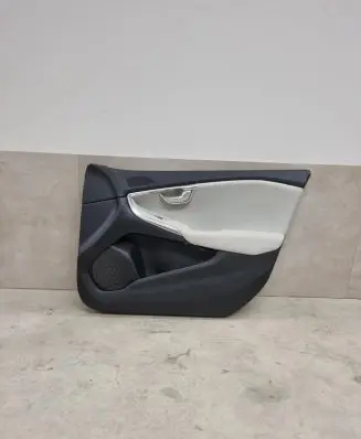 Volvo V40 Front door card panel trim 1319933