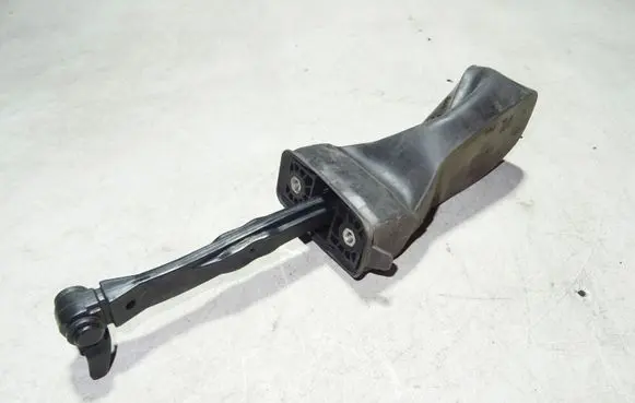Volkswagen PASSAT B8 Front door check strap stopper 3G0837267 3G0837249A