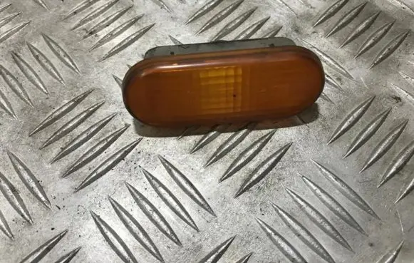 Volkswagen Caddy Front fender indicator light 3a0949117a