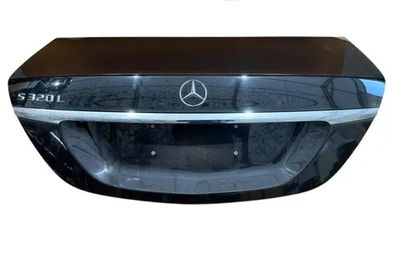Tailgate/trunk/boot lid