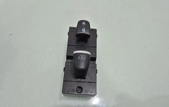 Nissan Murano Z52 Electric window control switch 254115AA0A