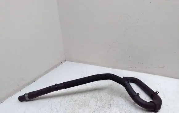 Mercedes-Benz GLA W156 Engine coolant pipe/hose A2468304596