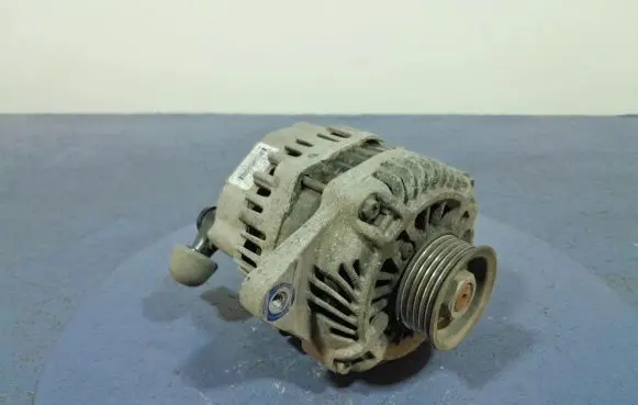 Suzuki Swift II Generator/alternator 31400-85L02