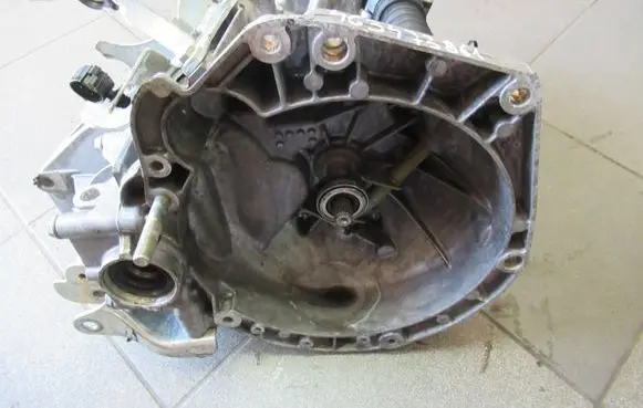Fiat 500 Manual 6 speed gearbox 463473861