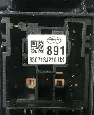 Subaru Forester SK Electric window control switch 83071SJ210