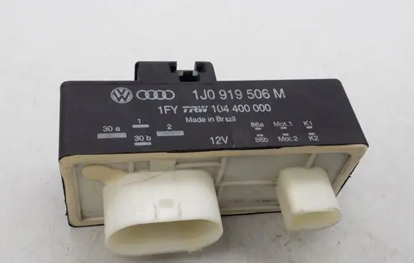 Volkswagen Polo V 6R Fan control module 1J0919506M